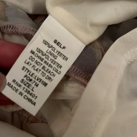 L Love Floral Romper - Picture 7 of 7